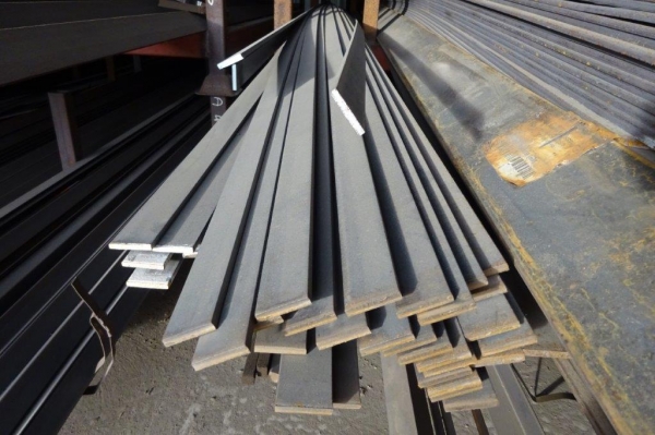 3 Mtrs 30 X 6 Mild Steel Metal Flat Bar From Ainscough Metals