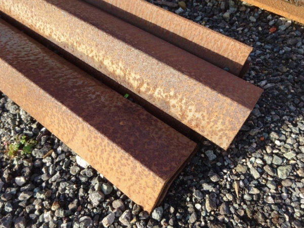 12.025 to 12.200 Mtr 100 mm x 75 mm x 11 mm Mild Steel Angle Iron  Unused Stock Rusty Unequal Angle Iron