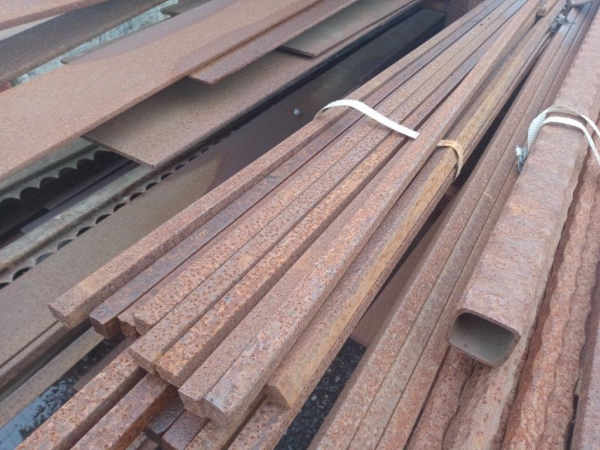 6.000 Mtrs 16mm Mild Steel Solid Square Bar