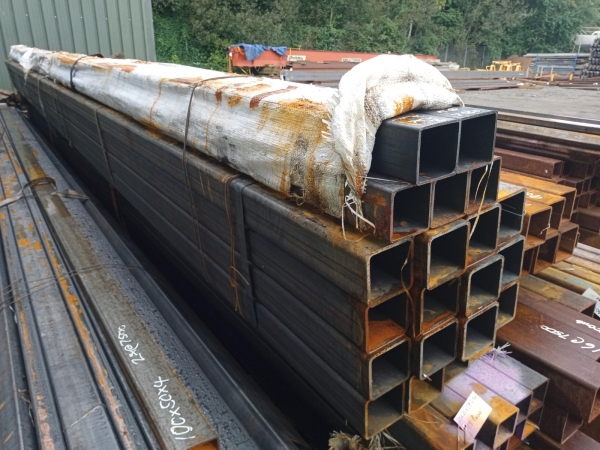 7.500 Mtr of 90 mm x 90 mm x  6 mm Steel Box Section  ( Unused  )