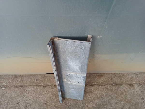 Used Galvanised z Purlin Sleeve 200mm Deep - 690mm Long Approx - Roof Purlins