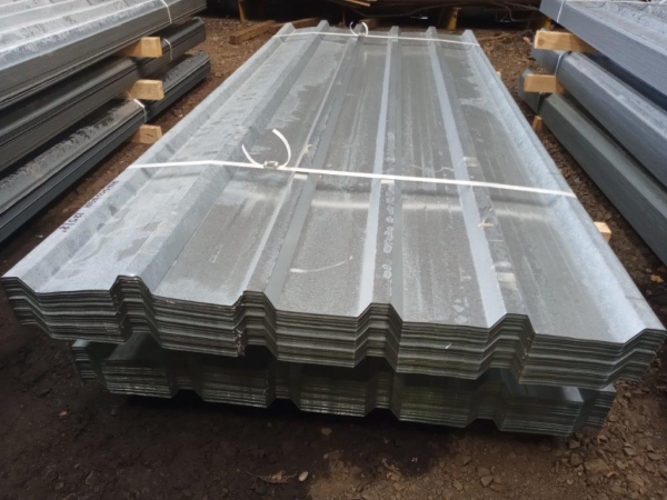New 8 ft x 1.000 Mtr  Galvanised  Galvanised Box Profile Roofing Sheets 