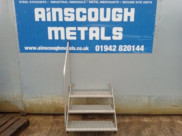 Aluminium Container Staircase / Steps 0.550 Mtr Apx Total Rise High 0.750 Mtr Internal Width   - Used
