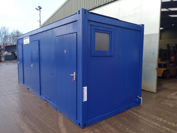 20ft Long 8ft Wide Blue Anti Vandal Toilet Block 2 + 2 / Disabled / Store (ref 2370) - Second Hand  - Toilet Block