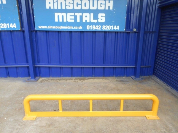 end-of-aisle-barrier-2200mm-long-hgv-barrier-protection-guard-c