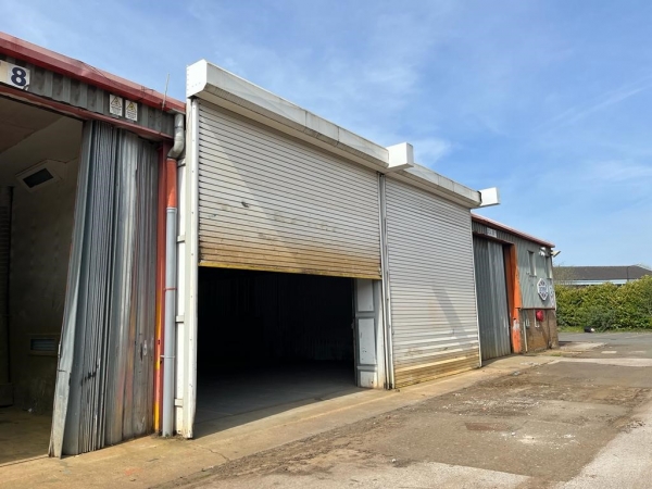 Electric Roller Shutter Door - Plastic Insulated - 5900mm Wide x 5550mm High (our Ref 34) - Used