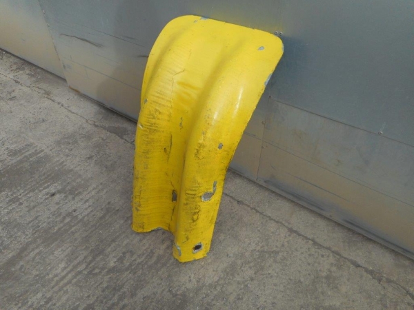 Crash Barrier Fish Tail Ends - Yellow - Second Hand