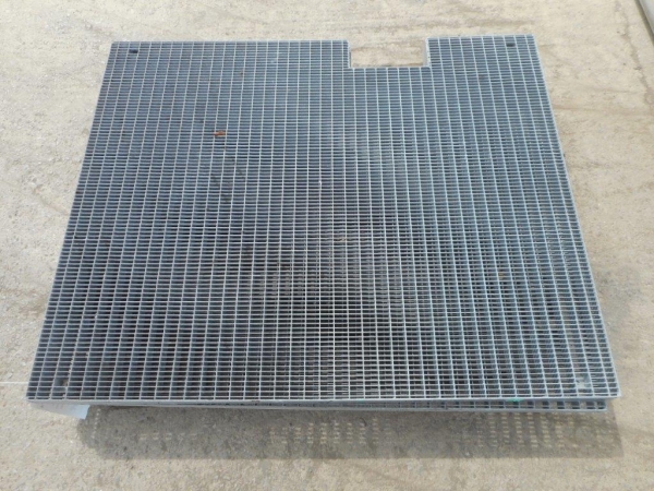 Galvanised Walkway Panel 1.320 Mtr x 0.940/1.200 Mtr - Grating Panel / Flooring / Decking / Mesh / Platform / Open Steel Floor / Floor Forge - Mid Cutout