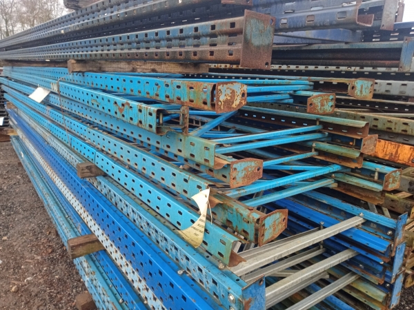 Dexion Upright Frames 5.950 Mtr x 895 mm - Blue - Racking Industrial ...